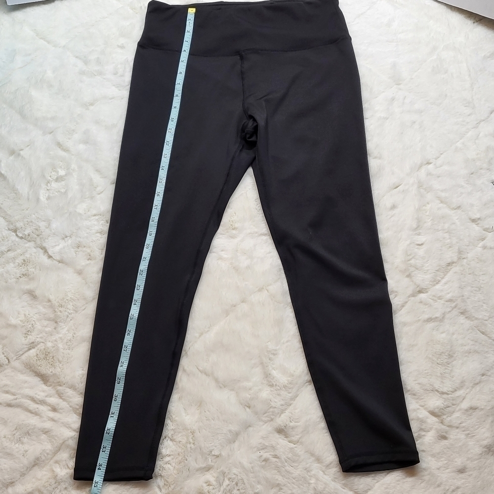 Ebb & flo black leggings size large great pre-owned Condition ships fast